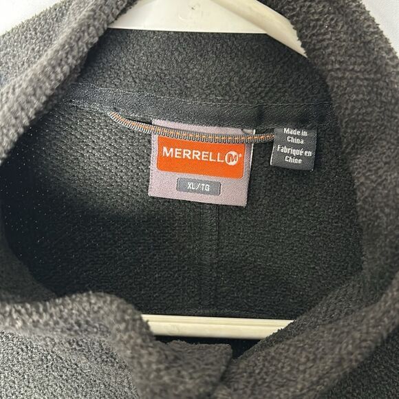 Merrell vest - Picture 2 of 5